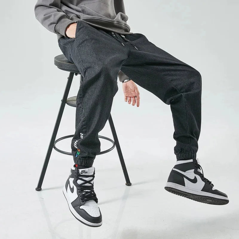 Klassieke denim joggers voor moeiteloos comfort en veelzijdige stijl | Roderick