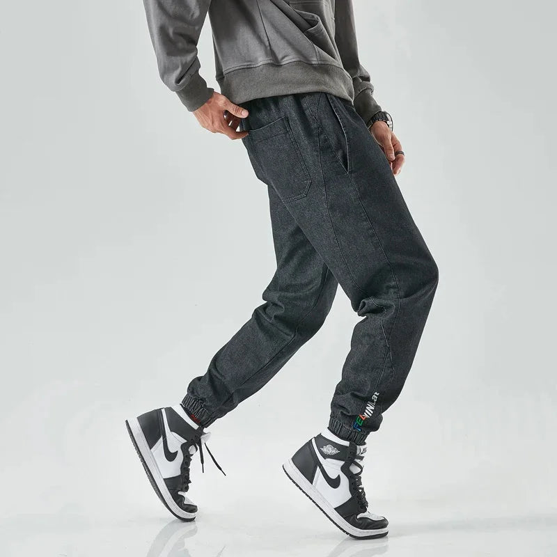 Klassieke denim joggers voor moeiteloos comfort en veelzijdige stijl | Roderick