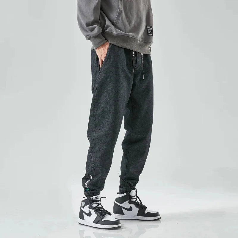 Klassieke denim joggers voor moeiteloos comfort en veelzijdige stijl | Roderick